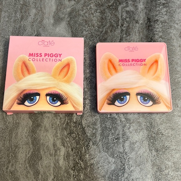CIATÉ LONDON All About Moi! Miss Piggy Blush Palette - Picture 4 of 5
